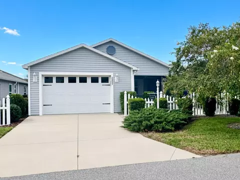 2451 Soper St, The Villages, FL 32163