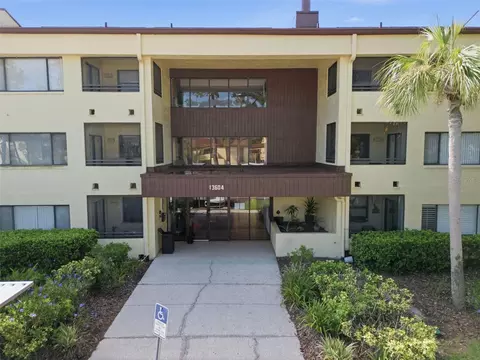 13604 S Village Dr #2210, Tampa, FL 33618