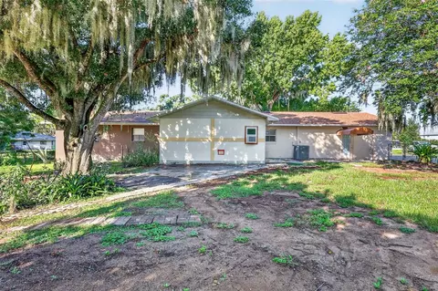 Exterior - 5 Hermosa Dr, Eustis, FL 32726 photo 8 of 10