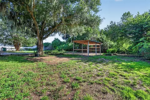 Exterior - 5 Hermosa Dr, Eustis, FL 32726 photo 9 of 10