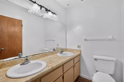Bath - 5 Hermosa Dr, Eustis, FL 32726 photo 3 of 3
