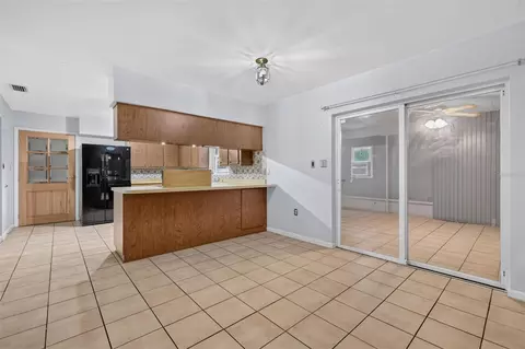 Other - 5 Hermosa Dr, Eustis, FL 32726 photo 2 of 6