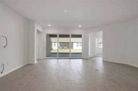 Living - 7388 Sea Manatee St, Parrish, FL 34219 photo 6 of 9