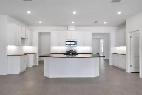 Kitchen - 7388 Sea Manatee St, Parrish, FL 34219 photo 2 of 4