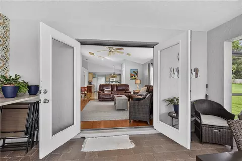 Entry Way - 19923 W Eldorado Dr, Eustis, FL 32736 photo 5 of 5