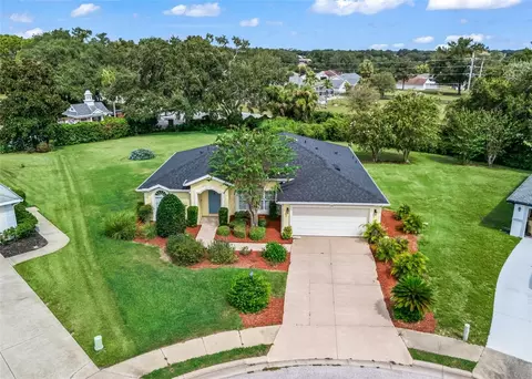 5123 Grove Mnr, Lady Lake, FL 32159