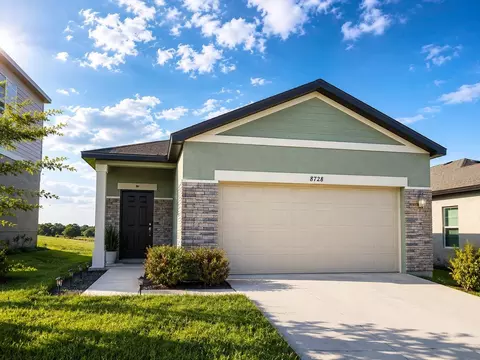 8728 Sportsman Loop, Groveland, FL 34736