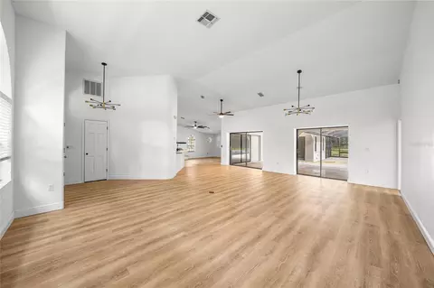 Living - 375 N Highview Ave, Hernando, FL 34442 photo 2 of 8