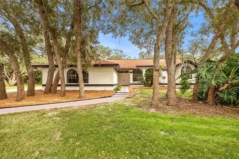 Exterior - 375 N Highview Ave, Hernando, FL 34442 photo 3 of 12
