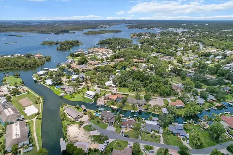 View/Area - 1830 SE 3rd Ct, Crystal River, FL 34429 photo 4 of 5