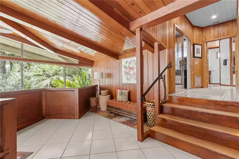 Entry Way - 1830 SE 3rd Ct, Crystal River, FL 34429 photo 5 of 8