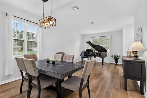 Dining - 1450 Osprey Ridge Dr, Eustis, FL 32736 photo 3 of 3