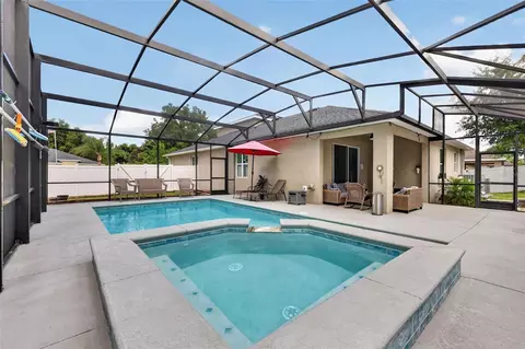 Exterior - 1450 Osprey Ridge Dr, Eustis, FL 32736 photo 2 of 10