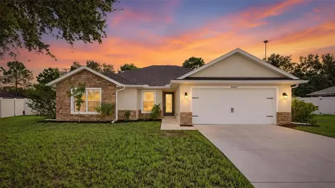 4467 Manica Dr, Tavares, FL 32778