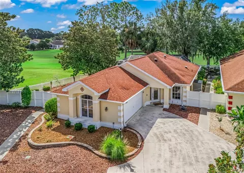 1802 Puerto Bello Dr, The Villages, FL 32159