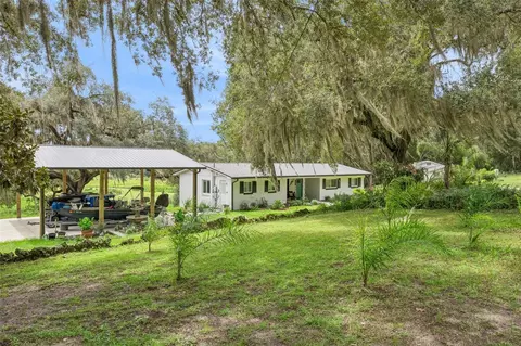 1476 Spring Lake Rd, Fruitland Park, FL 34731