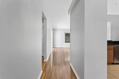 Entry Way - 2657 Winchester Cir, Eustis, FL 32726 photo 1 of 2