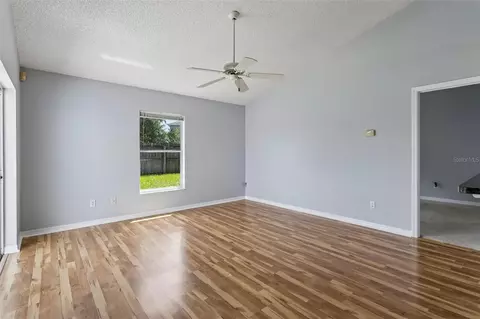 Living - 2657 Winchester Cir, Eustis, FL 32726 photo 4 of 5