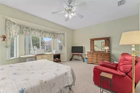 Bedroom - 9588 SE 124th Loop, Summerfield, FL 34491 photo 3 of 6