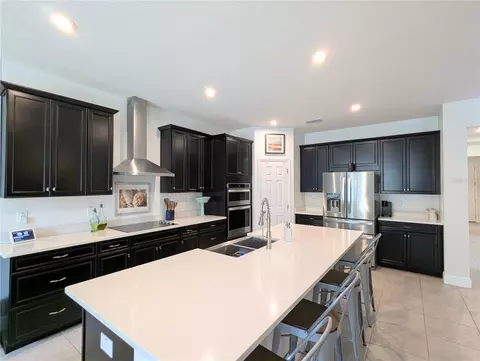 Kitchen - 2333 Farnham Dr, Ocoee, FL 34761 photo 2 of 6