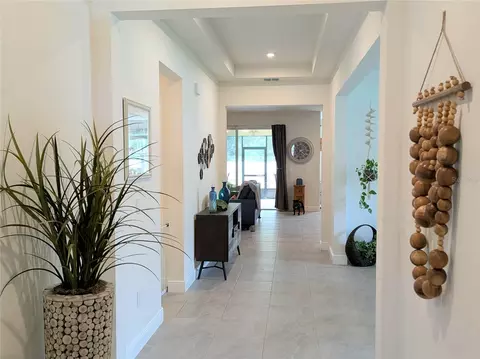 Entry Way - 2333 Farnham Dr, Ocoee, FL 34761 photo 2 of 4