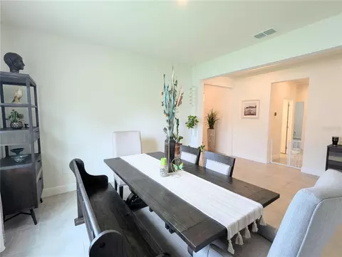 Dining - 2333 Farnham Dr, Ocoee, FL 34761 photo 3 of 5