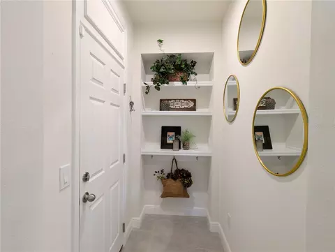Entry Way - 2333 Farnham Dr, Ocoee, FL 34761 photo 3 of 4