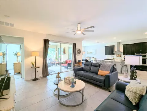 Living - 2333 Farnham Dr, Ocoee, FL 34761 photo 4 of 4