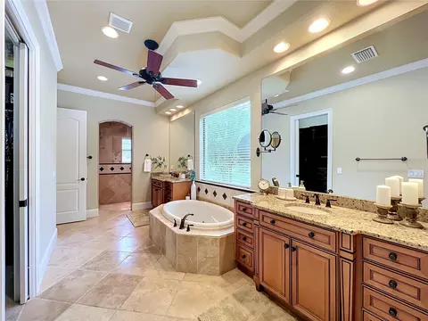 Bath - 35719 High Pines Dr, Eustis, FL 32736 photo 6 of 10