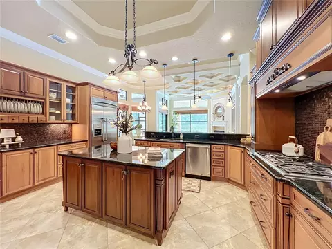 Kitchen - 35719 High Pines Dr, Eustis, FL 32736 photo 7 of 13