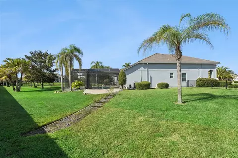 Exterior - 3065 Murano Ct, Mount Dora, FL 32757 photo 12 of 15