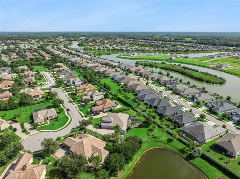 View/Area - 3065 Murano Ct, Mount Dora, FL 32757 photo 3 of 6