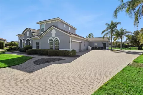 Exterior - 3065 Murano Ct, Mount Dora, FL 32757 photo 3 of 15