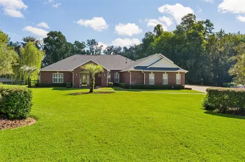Exterior - 812 SE 36th Ln, Ocala, FL 34471 photo 19 of 21