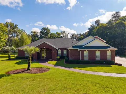 Exterior - 812 SE 36th Ln, Ocala, FL 34471 photo 3 of 21