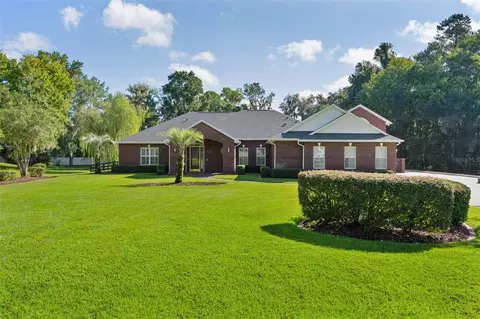 Exterior - 812 SE 36th Ln, Ocala, FL 34471 photo 18 of 21