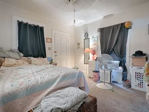 Bedroom - 422 E 426 E Citrus Ave, Eustis, FL 32726 photo 2 of 19