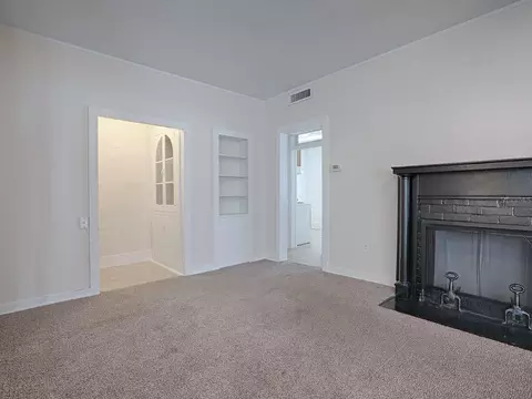 Living - 422 E 426 E Citrus Ave, Eustis, FL 32726 photo 8 of 17