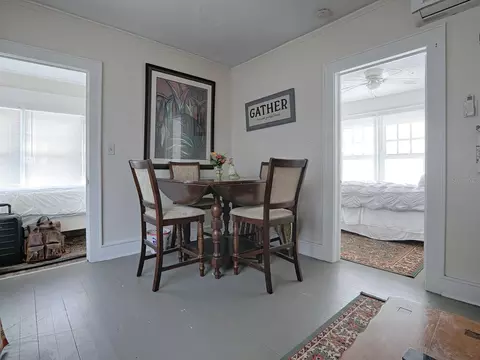 Dining - 422 E 426 E Citrus Ave, Eustis, FL 32726 photo 2 of 2