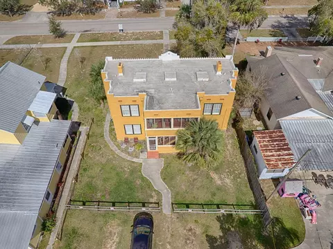 View/Area - 422 E 426 E Citrus Ave, Eustis, FL 32726 photo 2 of 5