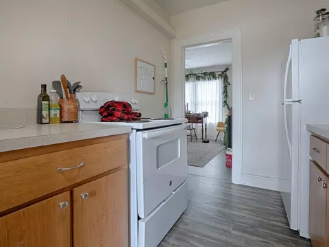 Kitchen - 422 E 426 E Citrus Ave, Eustis, FL 32726 photo 12 of 14
