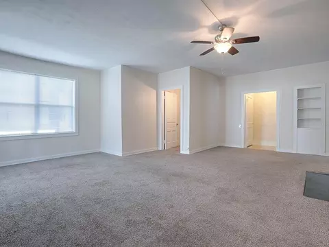 Living - 422 E 426 E Citrus Ave, Eustis, FL 32726 photo 6 of 17