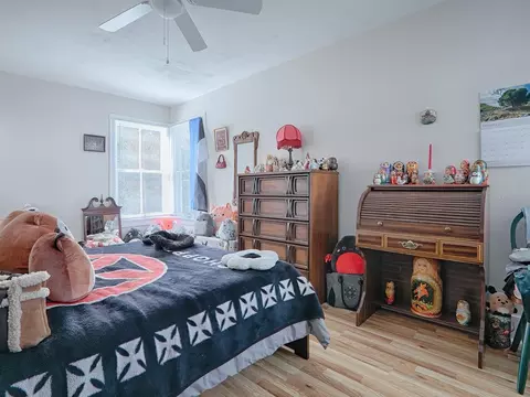 Bedroom - 422 E 426 E Citrus Ave, Eustis, FL 32726 photo 10 of 19
