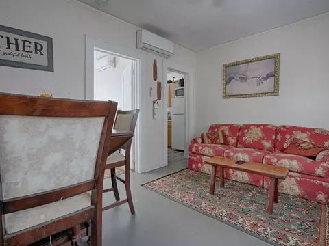 Living - 422 E 426 E Citrus Ave, Eustis, FL 32726 photo 15 of 17