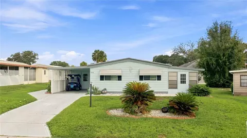 704 Roseapple Ave, Lady Lake, FL 32159