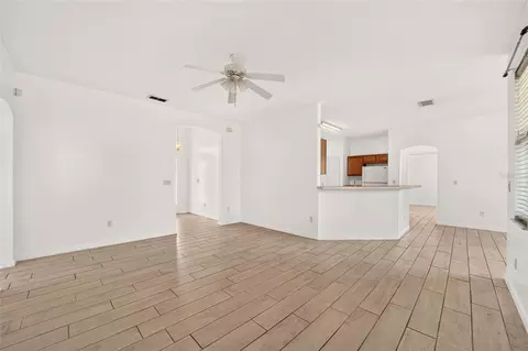 Living - 5325 SW 129th Pl, Ocala, FL 34473 photo 5 of 10