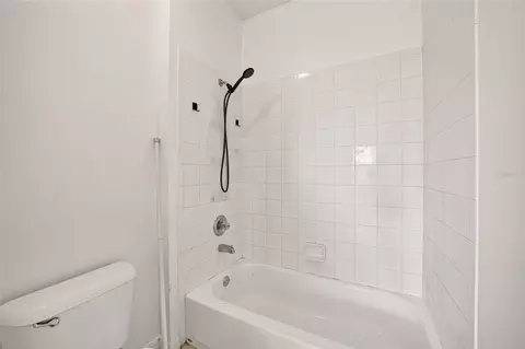 Bath - 5325 SW 129th Pl, Ocala, FL 34473 photo 6 of 6