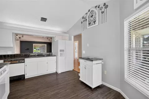 Kitchen - 217 Eastridge Dr, Eustis, FL 32726 photo 6 of 6