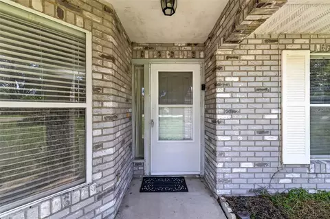 Entry Way - 217 Eastridge Dr, Eustis, FL 32726 photo 1 of 1