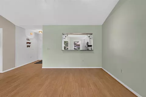 Living - 217 Eastridge Dr, Eustis, FL 32726 photo 3 of 5